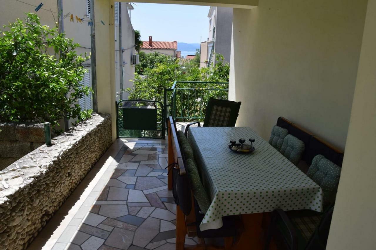 Apartman Linda Baška Voda Eksteriør bilde